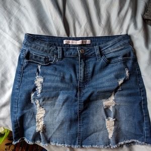 Tinseltown jean skirt